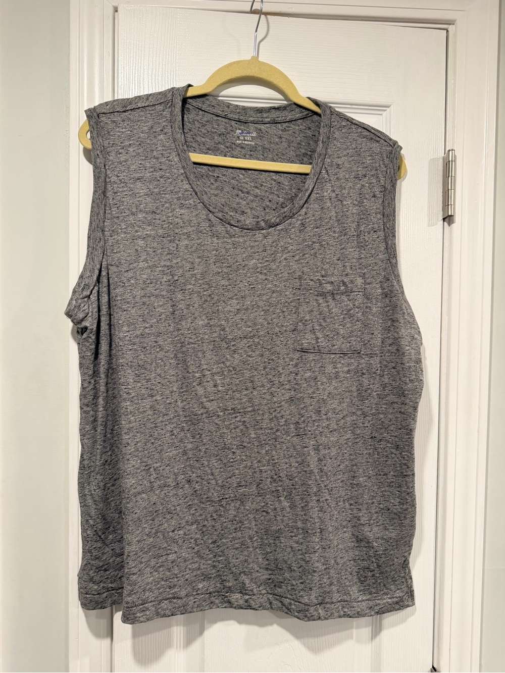 NWOT Madewell Size XXL Gray Softfade Cotton Sleeveless Muscle Tee Shirt Pocket